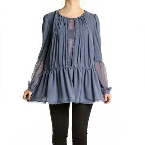 Free People top, NWOT, Small. Hot mama, hot.